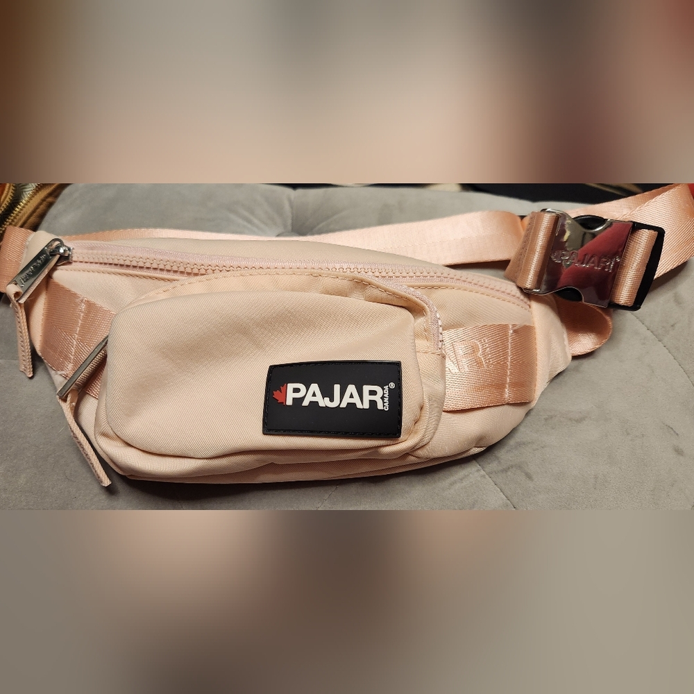 Pajar Canada Belt Bag/Sling Crossbody